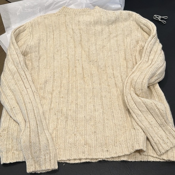 True Mark V-Neck Cable Knit Sweater - Picture 8 of 11